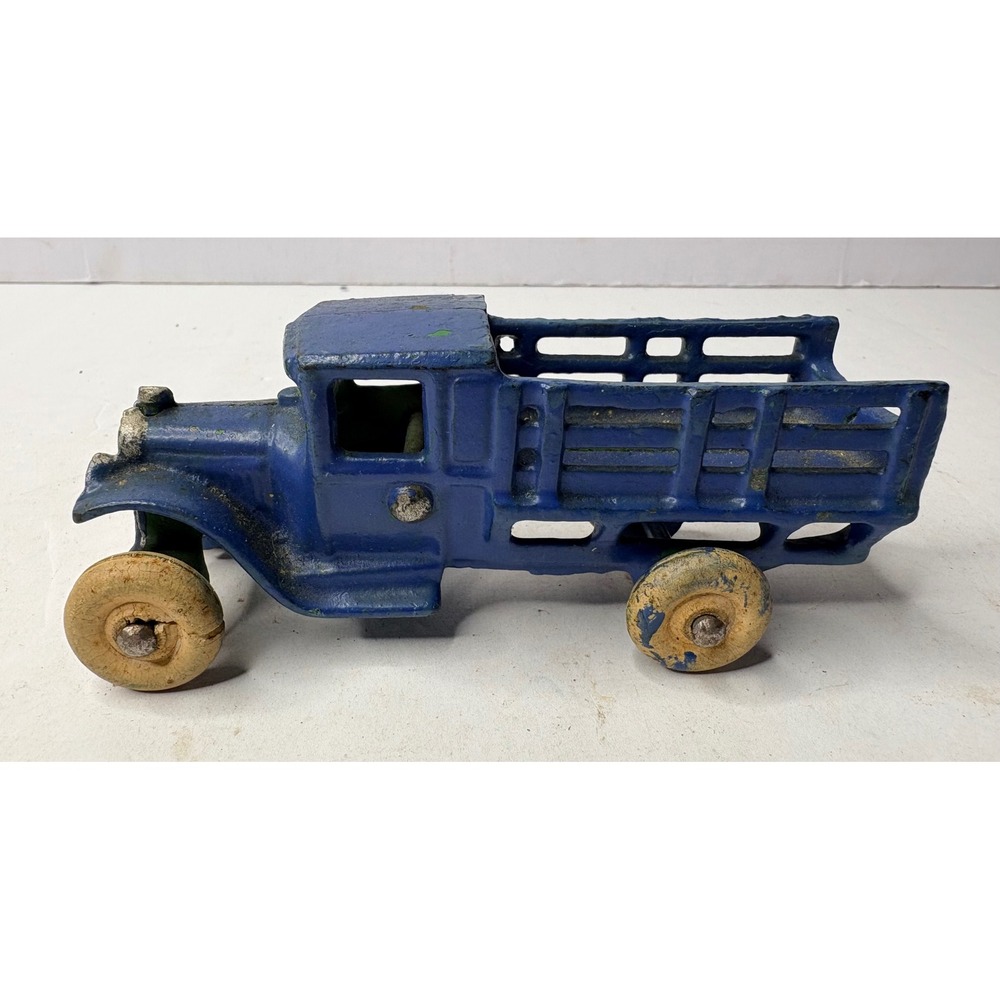 Vintage Arcade Cast‎ Iron Stake Truck 212 R Blue Antique Toy Wood Wheels 5 Inch